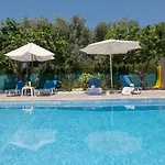 Villa Rafaella Villa- Pvt Pool-near Sea/beach