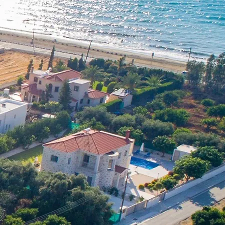 Rafaella Villa- Pvt Pool-near Sea/beach *