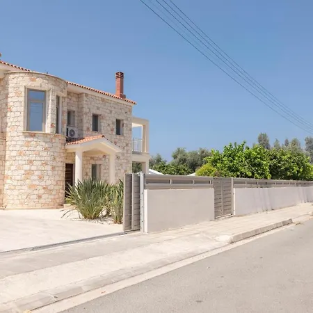 Rafaella Villa- Pvt Pool-near Sea/beach Villa *