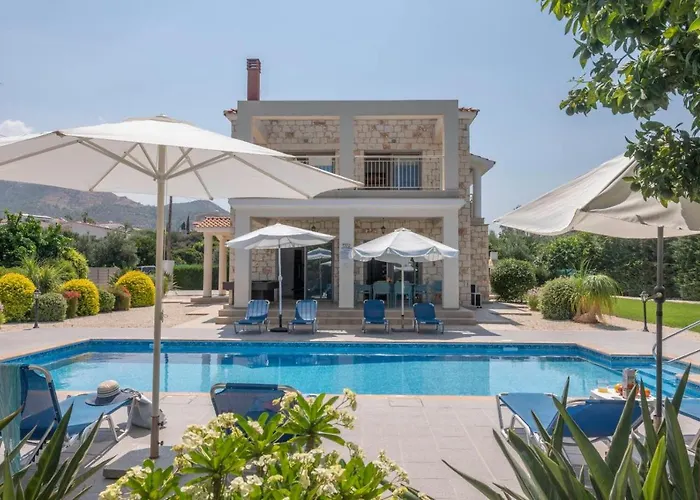 Willa Rafaella Villa- Pvt Pool-near Sea/beach