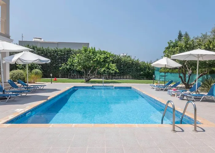 Rafaella Villa- Pvt Pool-near Sea/beach Vila *