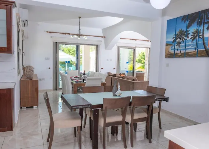 Vila Rafaella Villa- Pvt Pool-near Sea/beach