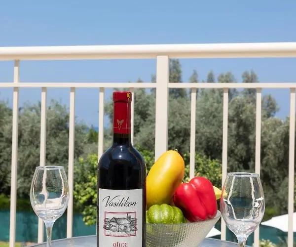 Rafaella Villa- Pvt Pool-near Sea/beach