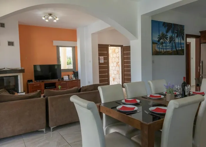 Vila Rafaella Villa- Pvt Pool-near Sea/beach